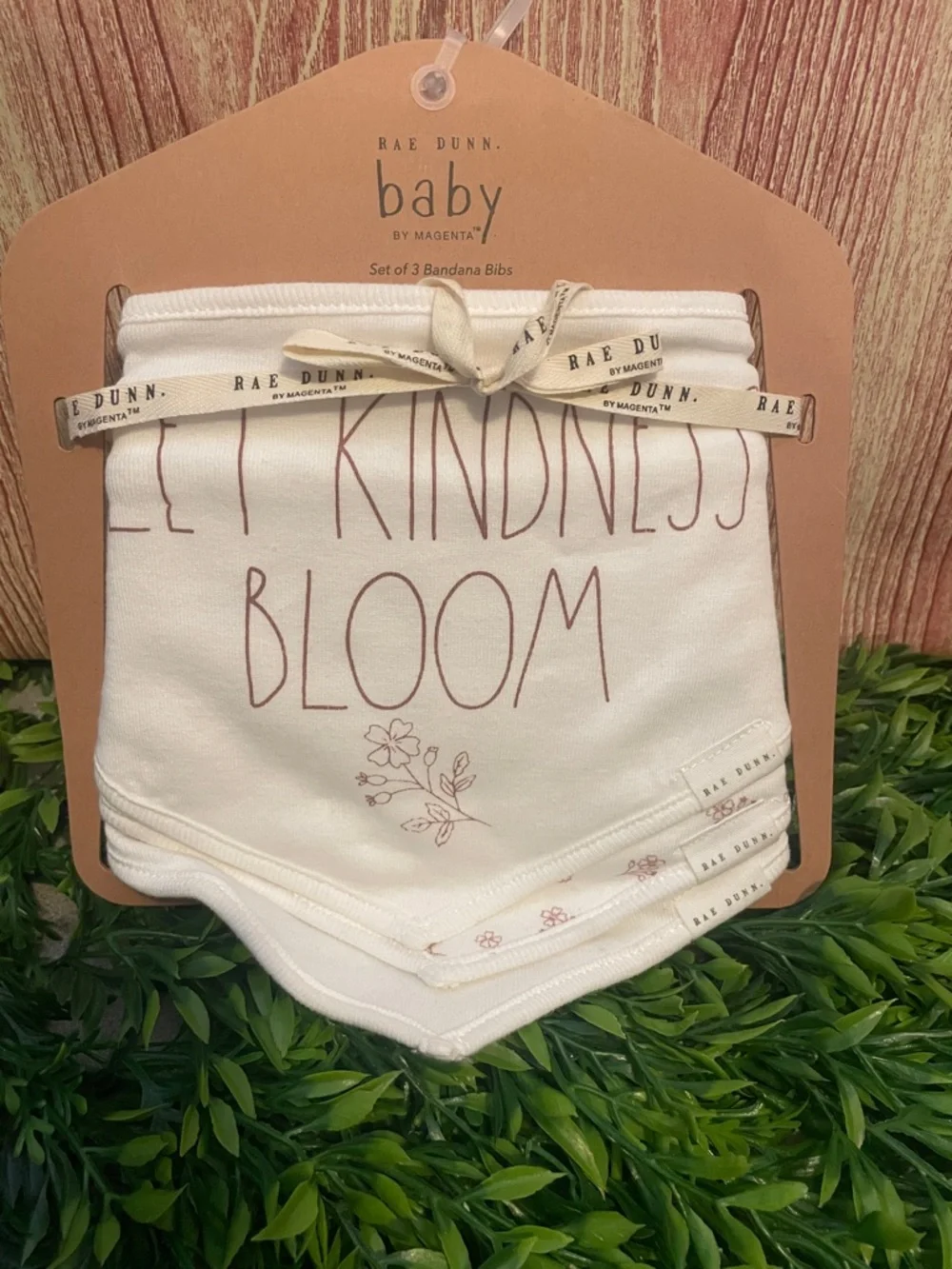 Rae Dunn Bibs Set
